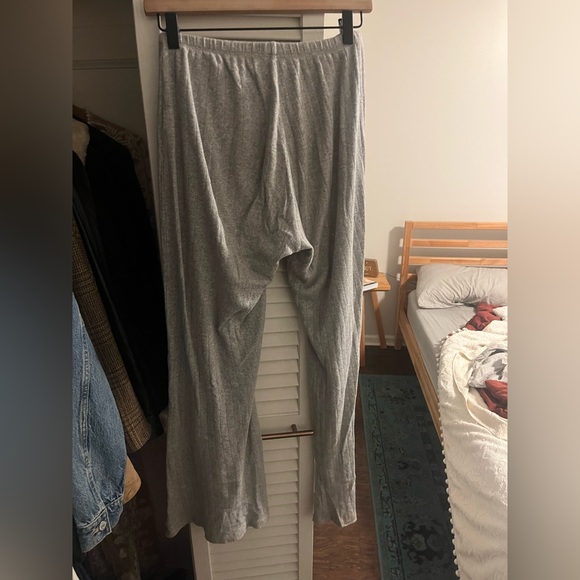 Brandy Melville Heather Grey Pointelle Pants - Picture 5 of 7